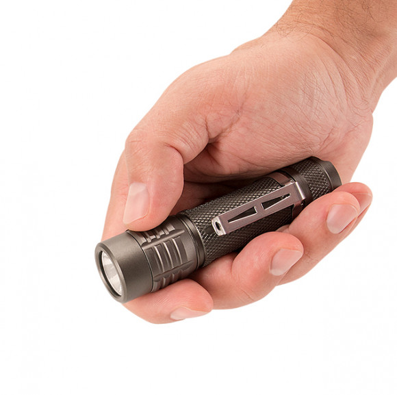 Фонарь Яркий Луч G15 Tactic