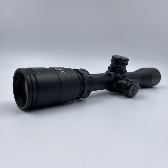 Оптический прицел BAIEX HQ-818 2-7x32 mildott R6