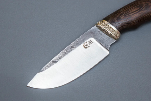Нож ИП Семин Разделочный сталь 95x18 со следами ковки рукоять литье мельхиор венге Нож ИП Семин Разделочный сталь 95x18 со следами ковки рукоять литье мельхиор венге
