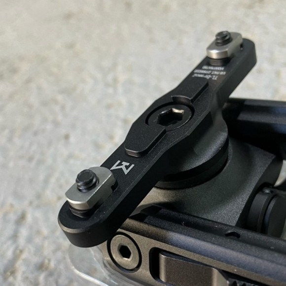 Сошки регулируемые Leapers UTG TL-BPМ02 на Weaver, вращающиеся, 14.2-17.8 см.