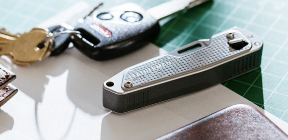 Мультитул Leatherman Free T2 (8 функций) Мультитул Leatherman Free T2 (8 функций)