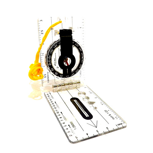 Компас жидкостный с визиром и линейкой Следопыт TCP-02