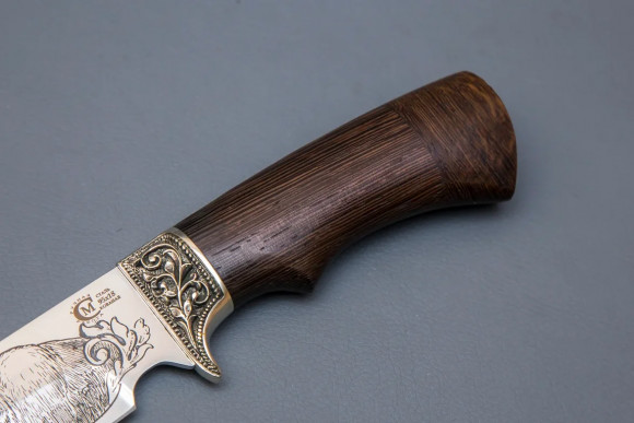 Нож ИП Семин Лорд сталь 95X18 с гравировкой рукоять литье мельхиор Венге Нож ИП Семин Лорд сталь 95X18 с гравировкой рукоять литье мельхиор Венге