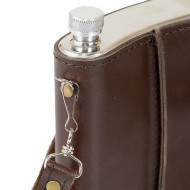 Фляжка в кожаном чехле Фляжка в кожаном чехле