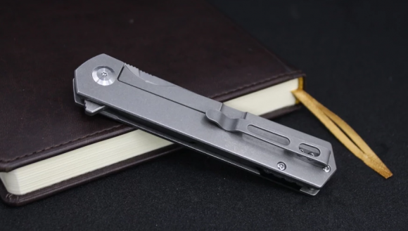 Нож складной Firebird FH12-SS из стали D2 Нож складной Firebird FH12-SS из стали D2