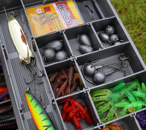 Ящик для снастей Nisus Tackle Box трехполочный цвет красный Ящик для снастей Nisus Tackle Box трехполочный цвет красный